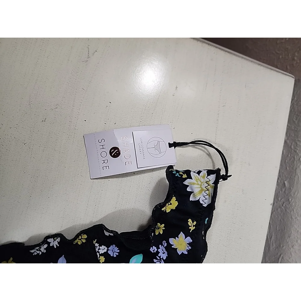 Shade & Shore Floral Ruffled Bikini Bottom Size 8-10 NWT